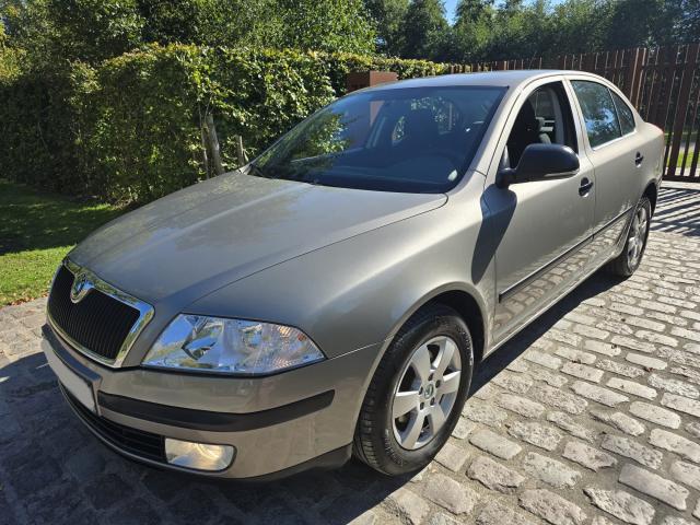 Skoda Octavia 1.6i